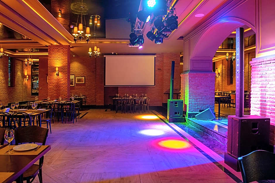 Orbi Palace Hotel Official