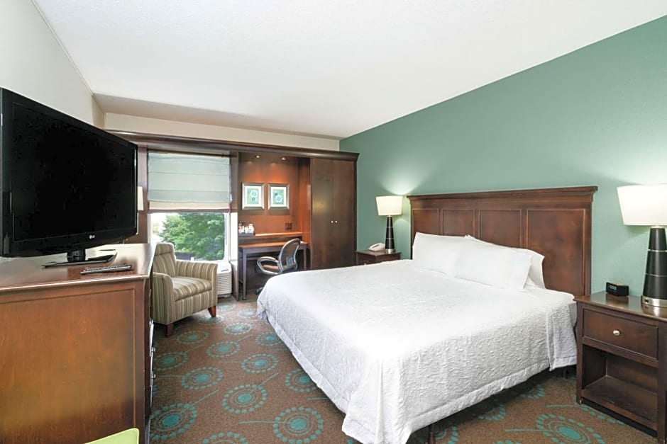 Hampton Inn & Suites Mooresville
