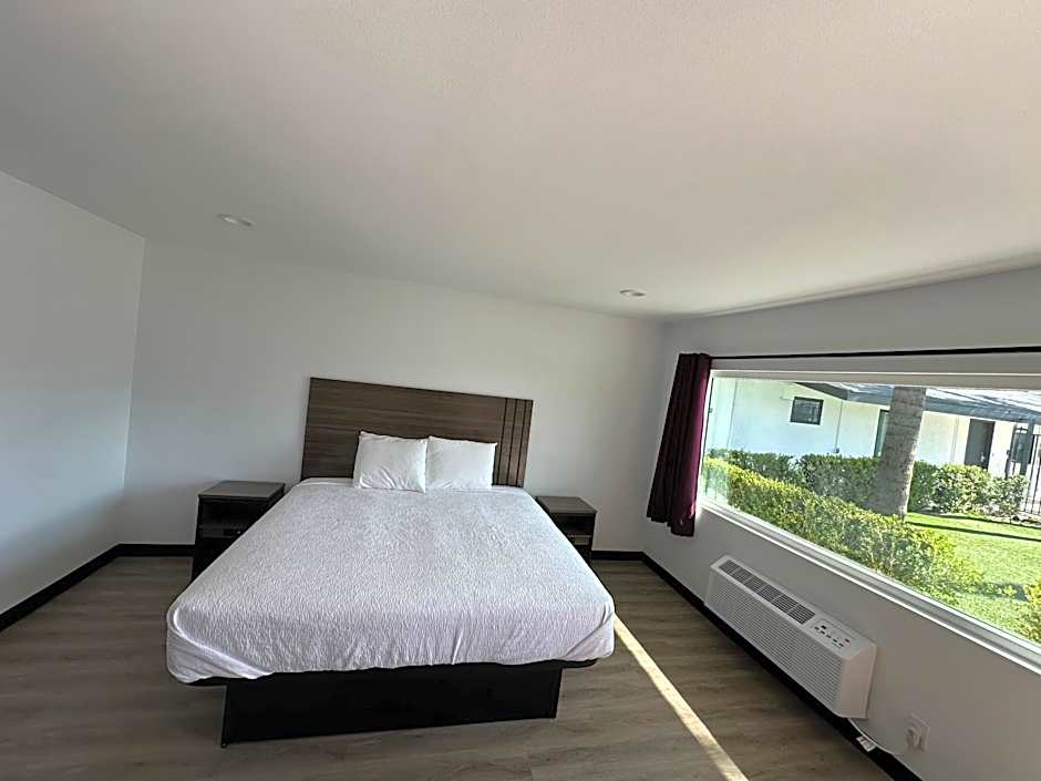 Hyland Inn Van Nuys