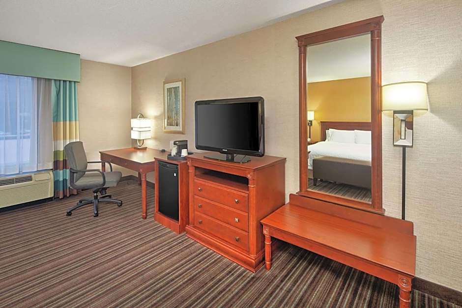 Hampton Inn By Hilton & Suites Toronto Airport Ontario, Cn