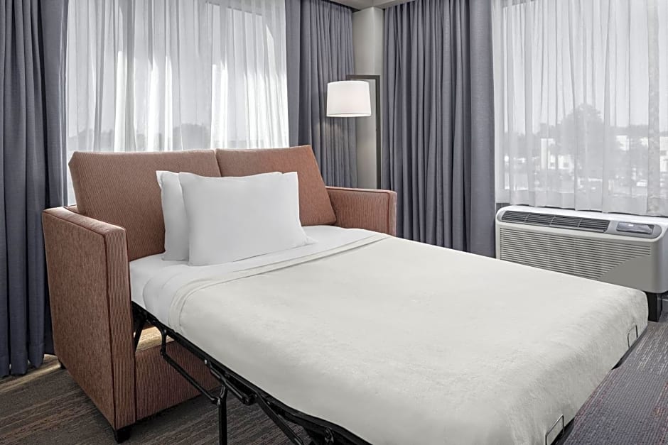 Hampton Inn Boston Woburn