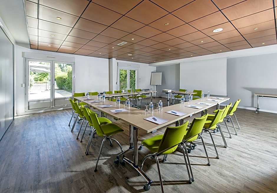 Kyriad Tours sud - Joue les Tours