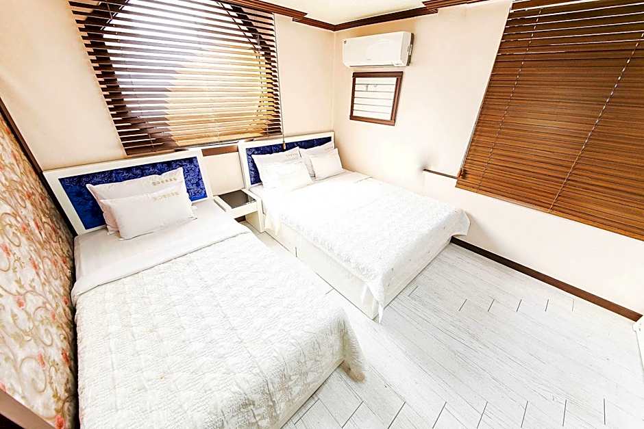 Goodstay Grand Motel Chuncheon