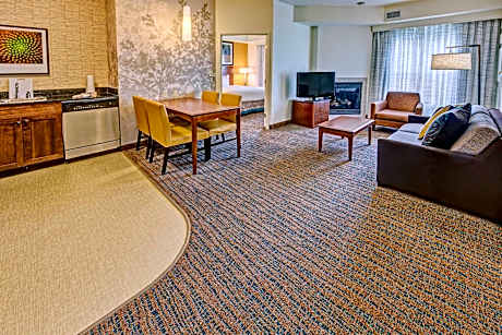 Two-Bedroom Suite with Fireplace