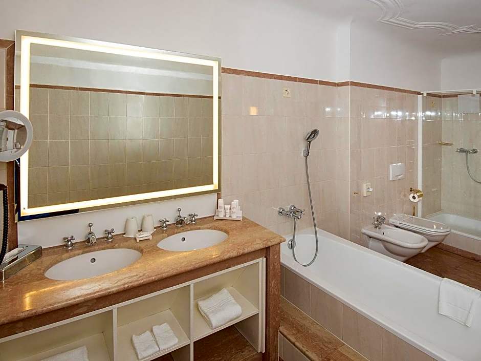 Radisson Blu Hotel Altstadt, Salzburg