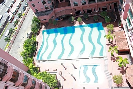 Homestay Marina Court