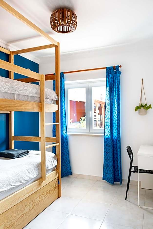 Surf Yoga Ericeira Guest House