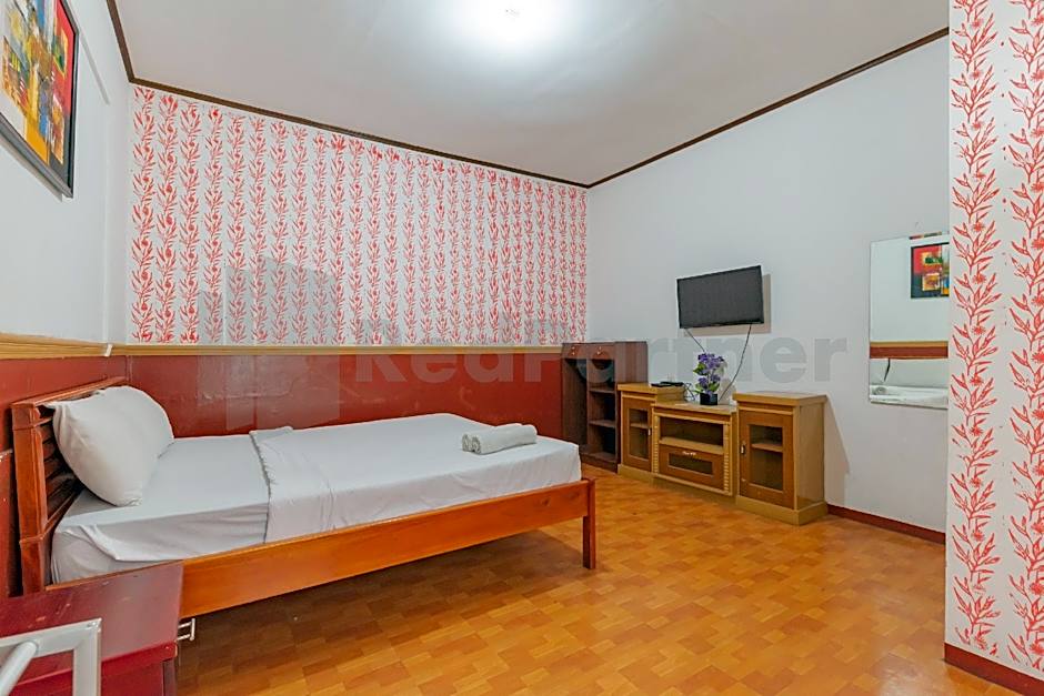 Seruni Guest House Near Alun Alun Lembang Mitra RedDoorz