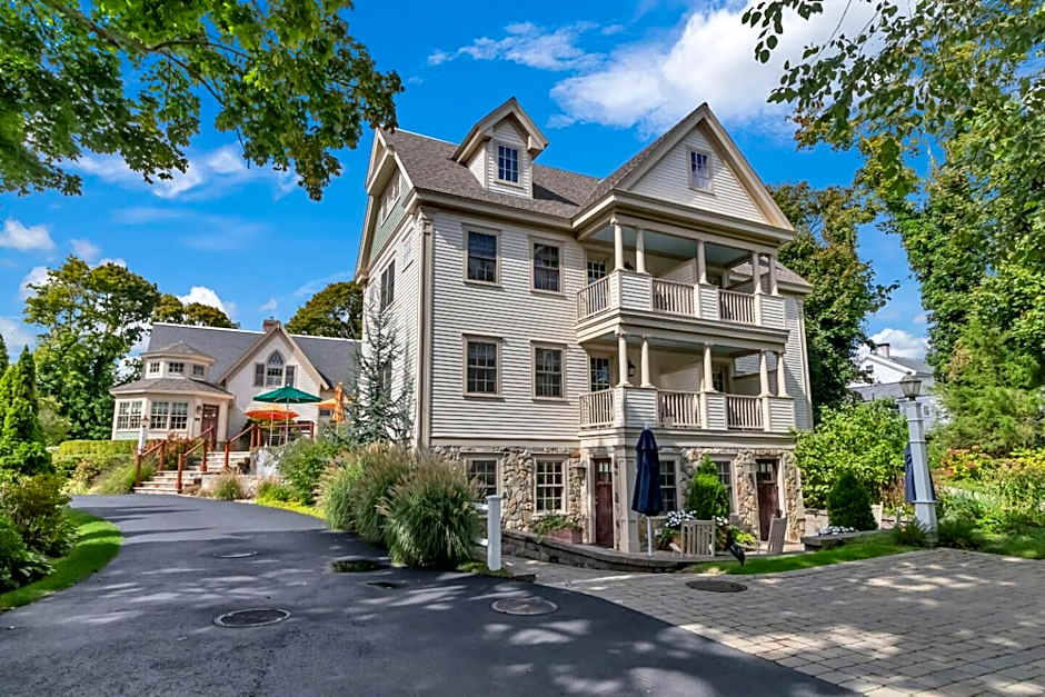 The Winstead Inn