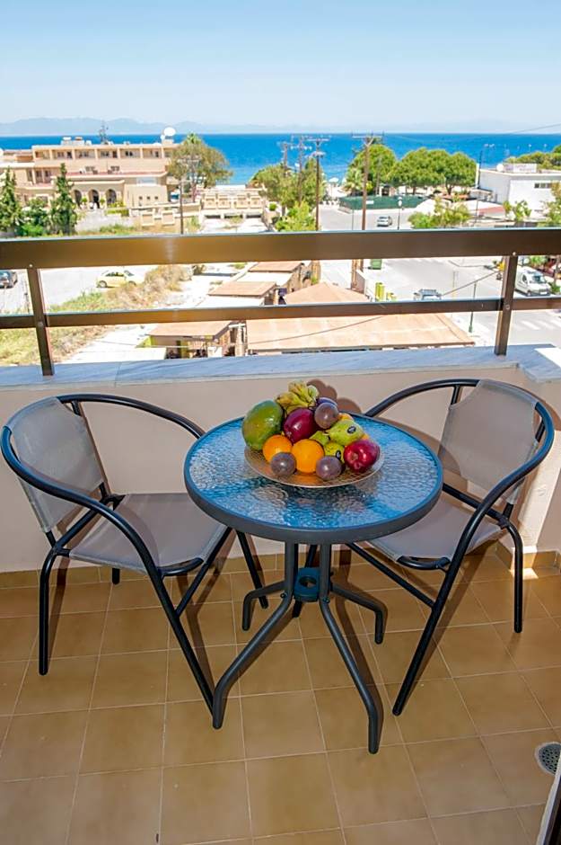 Heleni Beach Hotel