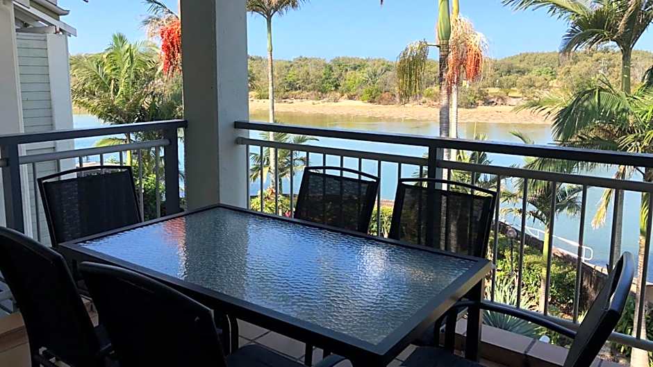 Sunrise Cove Holiday Apartments