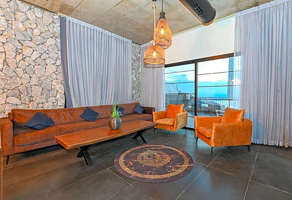 הודולה - וילות נדירות עם בריכות מחוממות פרטיות ונוף מושלם לכנרת