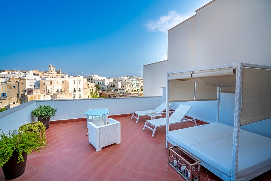 Photo 1 of 9 of Jacuzzi®, Panoramic View