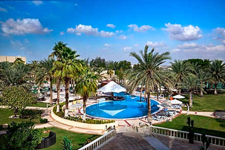 Metropolitan Al Mafraq Hotel