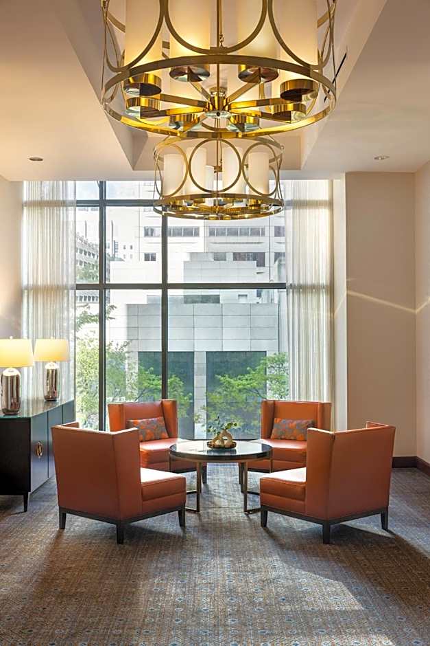 Omni Chicago Hotel
