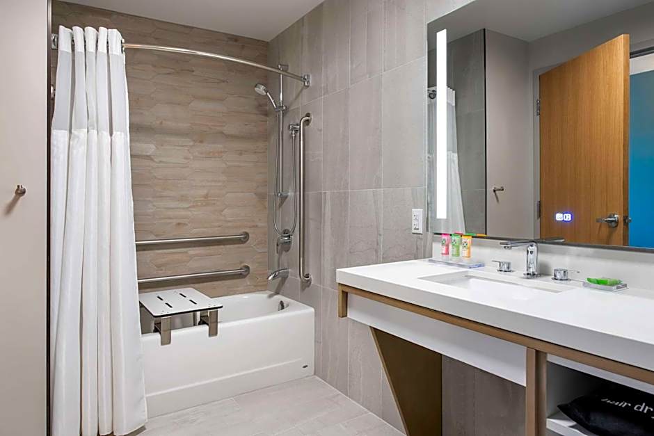 Wyndham Garden Winnipeg Airport