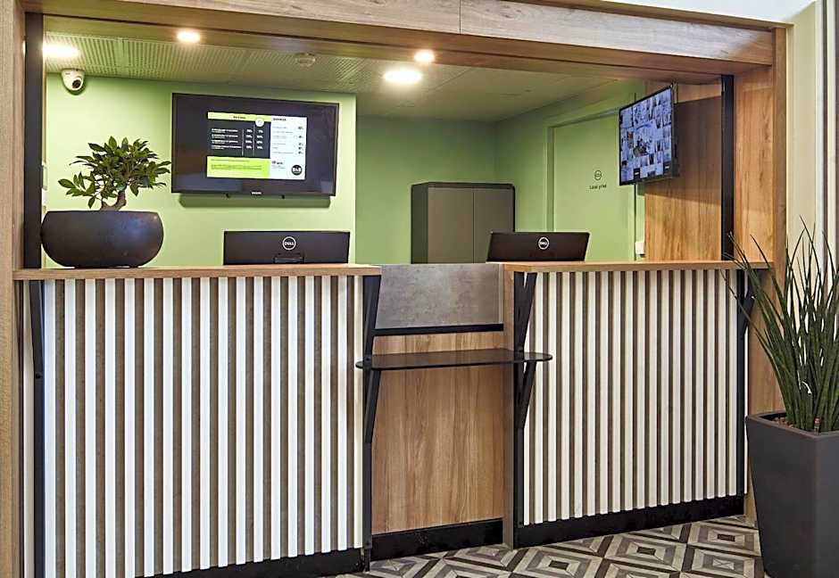 B&B HOTEL Paris Nord Gonesse Parc des Expos