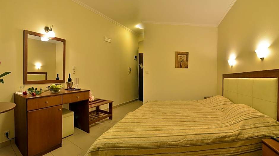 Filoxenia Hotel