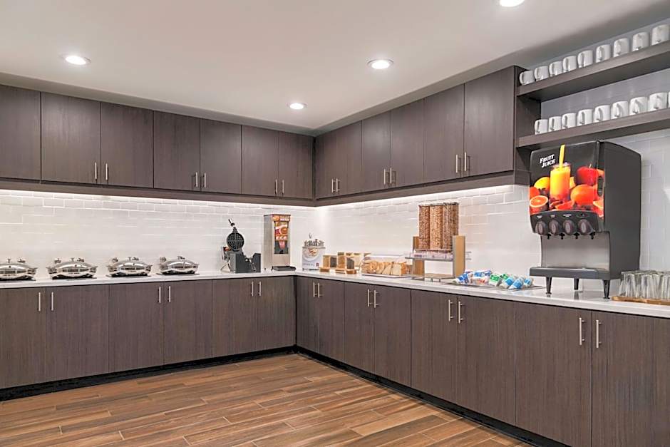 Residence Inn Detroit Dearborn