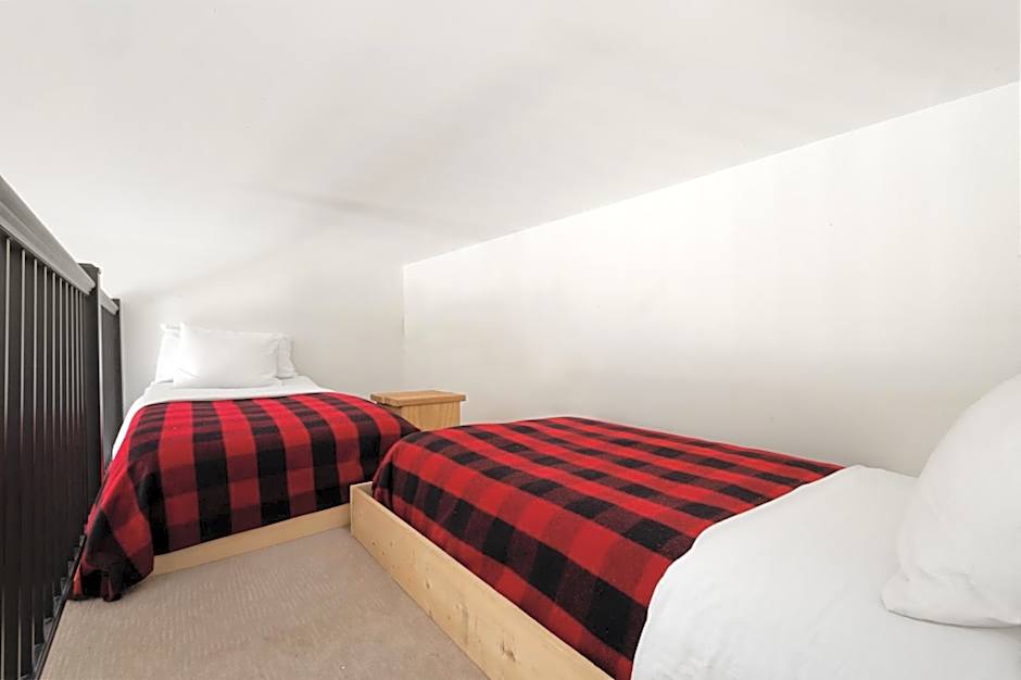 Hotel Palomino