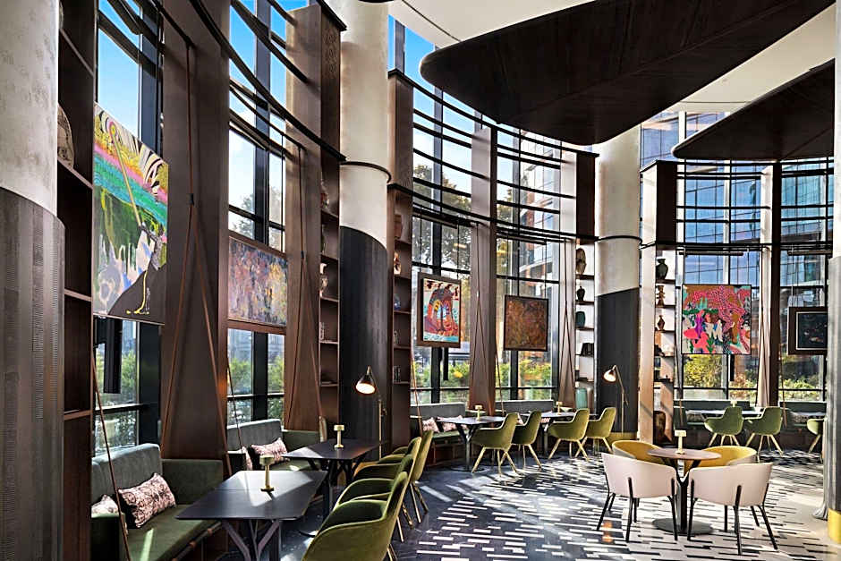 Paragraph Freedom Square, a Luxury Collection Hotel, Tbilisi