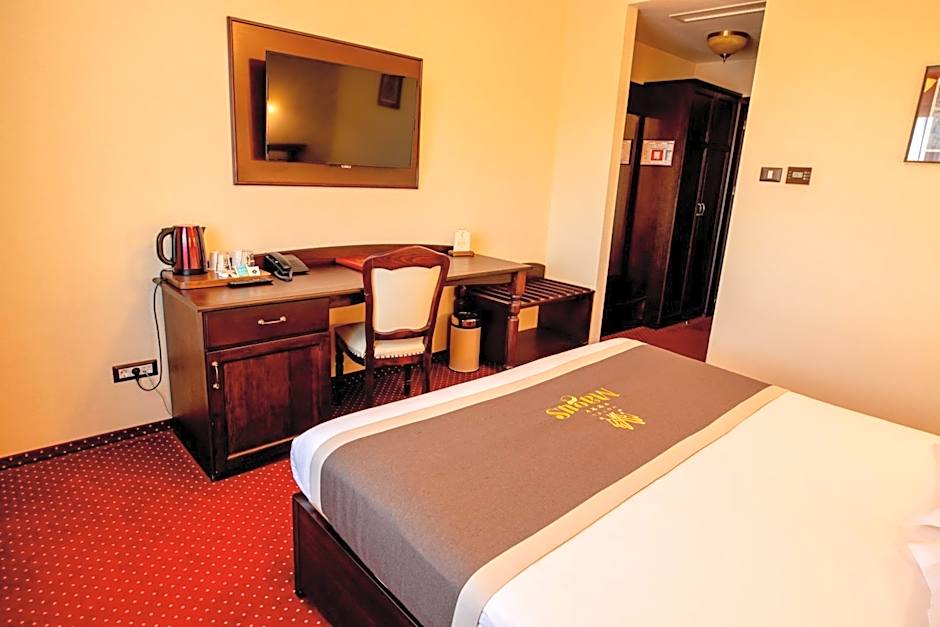 Magus Hotel
