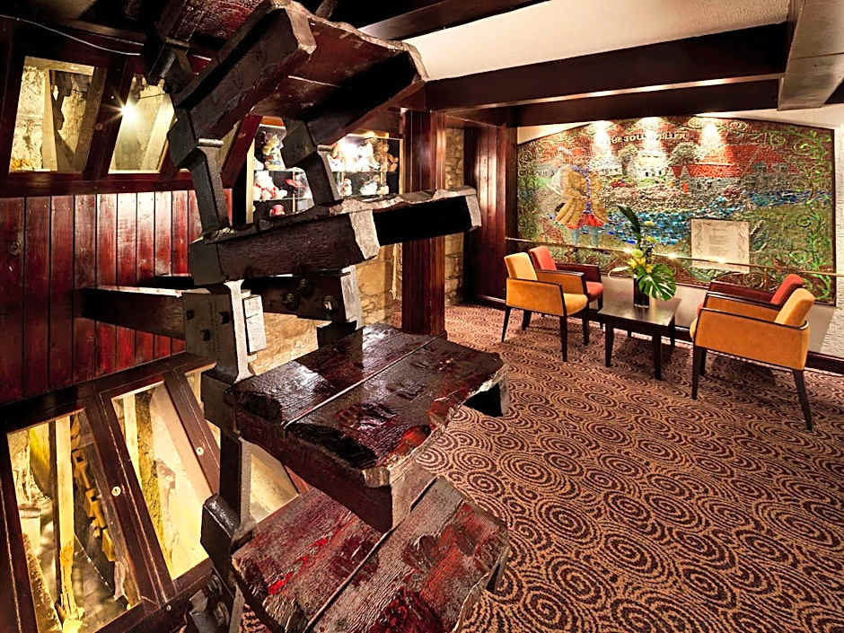 Mercure Perth Hotel