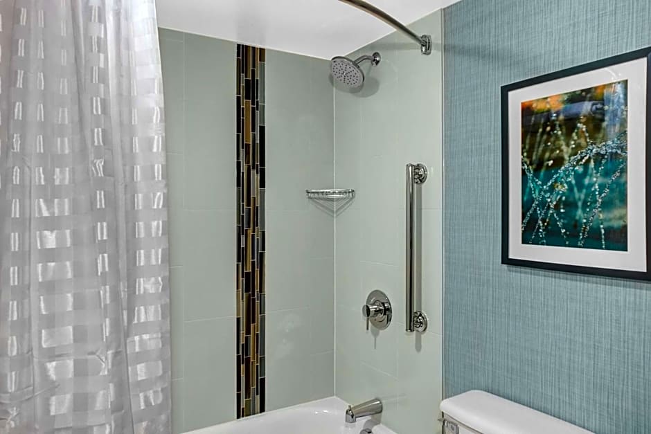 Hyatt Place Louisville-East