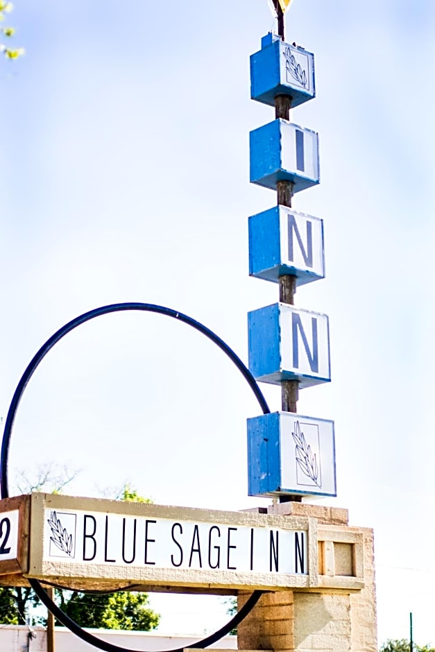 Blue Sage Inn & Suites