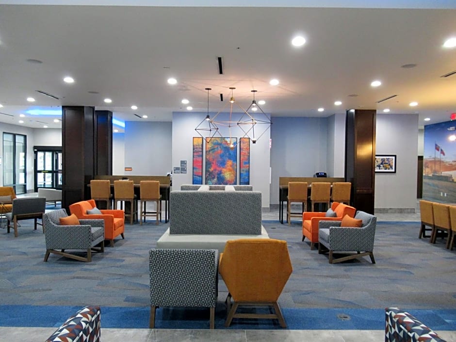  La Quinta Inn & Suites by Wyndham Dallas - Frisco Stadium