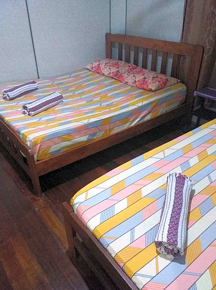 Photo 1 of 11 of Budget 2 Beds