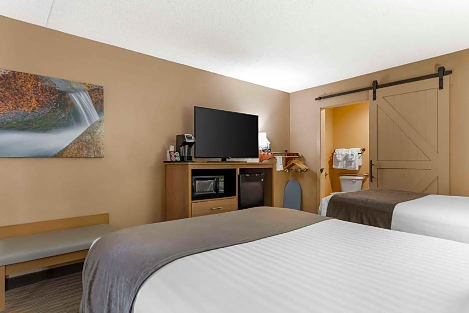 Best Western Plus Landing View Inn & Suites
