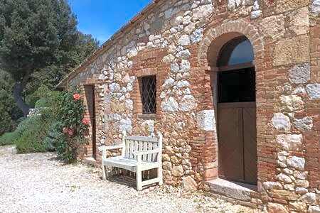 Podere La Castellina