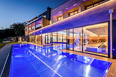 Huttenhof - Wellnesshotel & Luxus-Bergchalets - Adults only