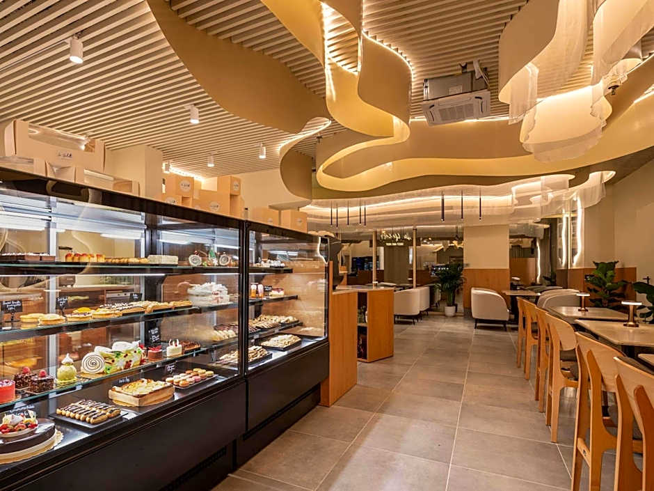 Hotel Pullman Bucharest - World Trade Center