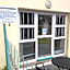 Kwa-Dlamathe Guesthouse