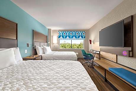 Queen Room with Two Queen Beds