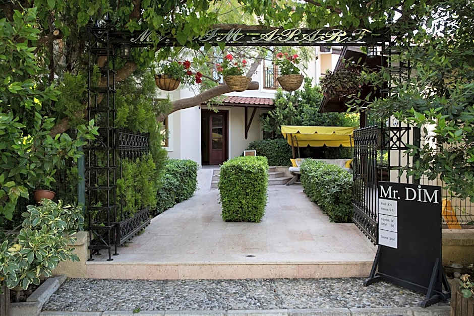Mr. Dim Exclusive Apart Hotel