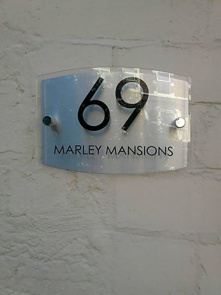 MARLEY MANSIONs APARTMENT - CLARENDON