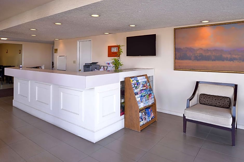 Americas Best Value Inn Delano