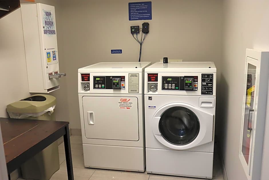 Microtel Inn & Suites by Wyndham Columbus/Near Fort Moore