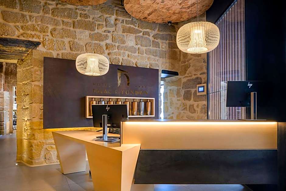 Palacio Tondon, La Rioja Brinas