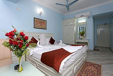 Deluxe Double Room with Sea View