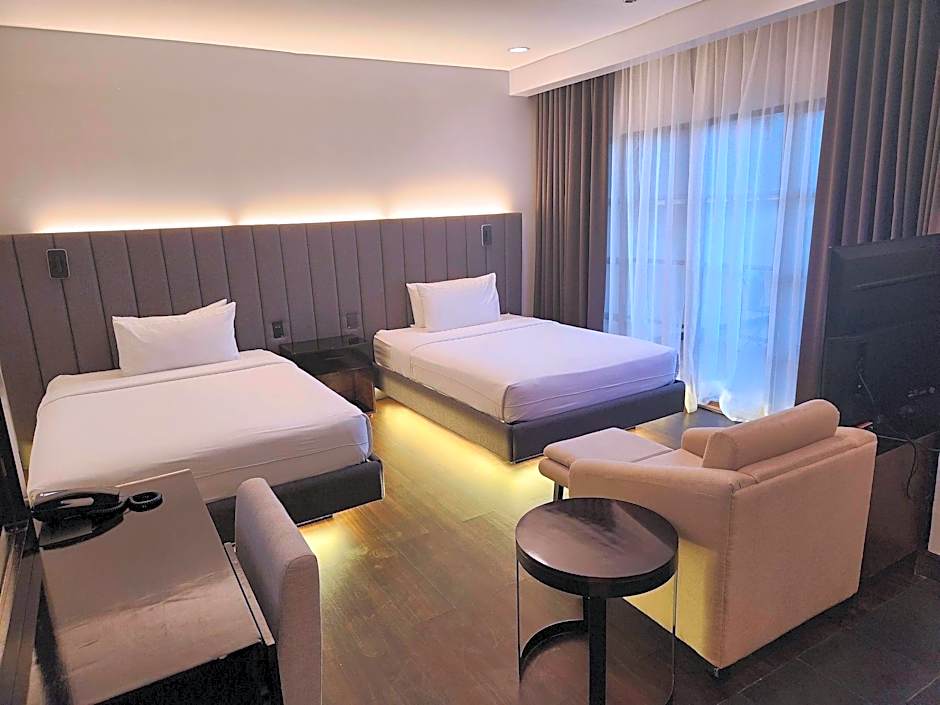 The Forest Lodge at Camp John Hay