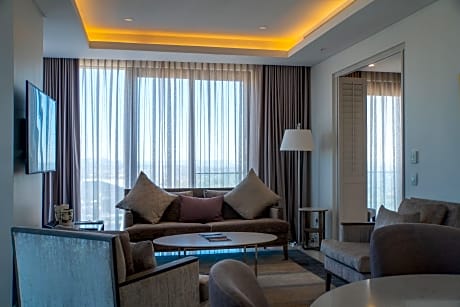 King One Bedroom Executive Suite