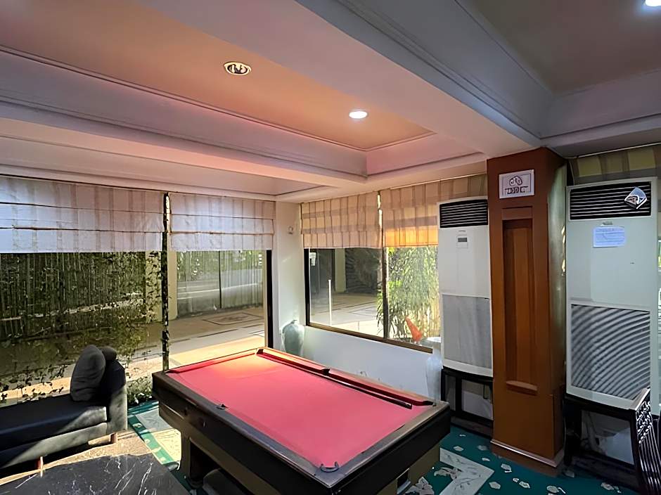 New Grand Park Hotel