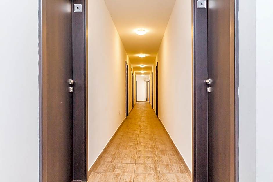 Nová Hospoda - Hotel & Restaurant