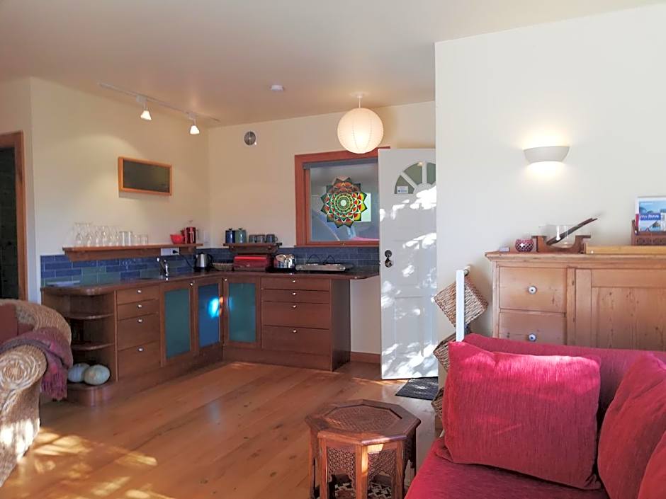 Joya Garden & Villa Studios