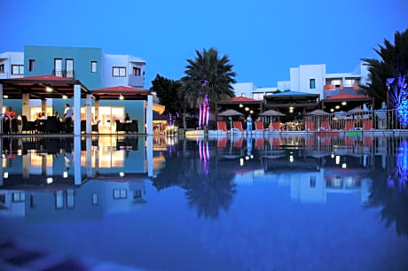 Mandalinci Beach Hotel - Alojamientos en TURGUTREIS