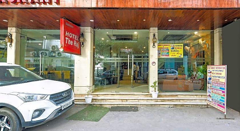 Hotel Raj